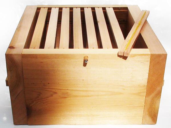 Warré Hive Box with Window - Copyrights RebelBees 2016